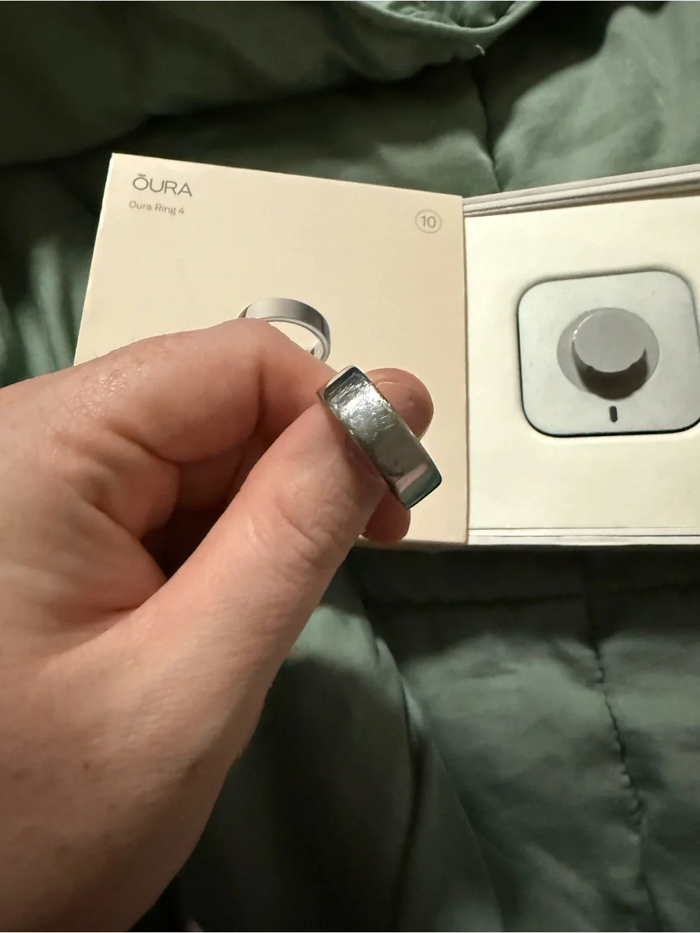 Oura Ring 4 Size 10 (Silver)
